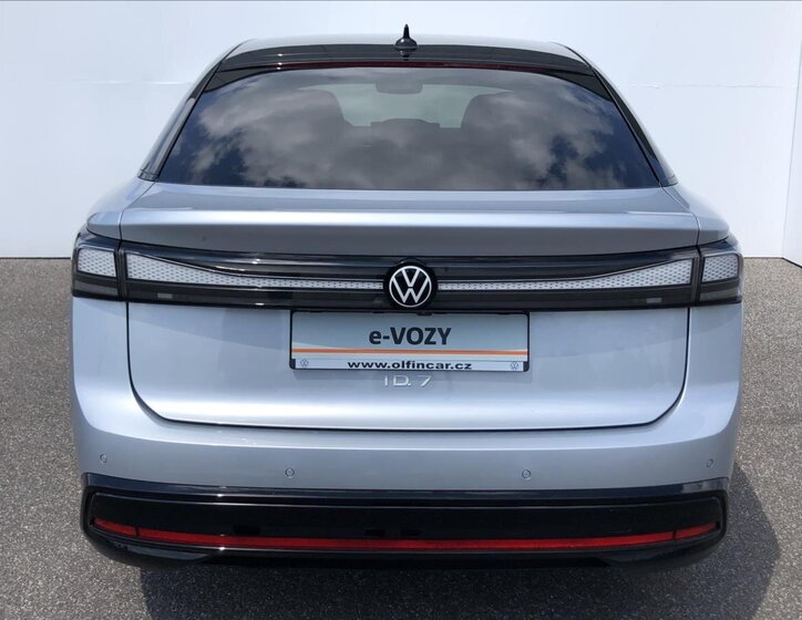 Volkswagen ID.7 Liftback 0,0 210 kw