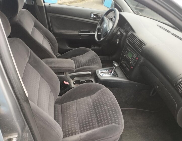 Volkswagen Passat Kombi 1,9 l 96 kw