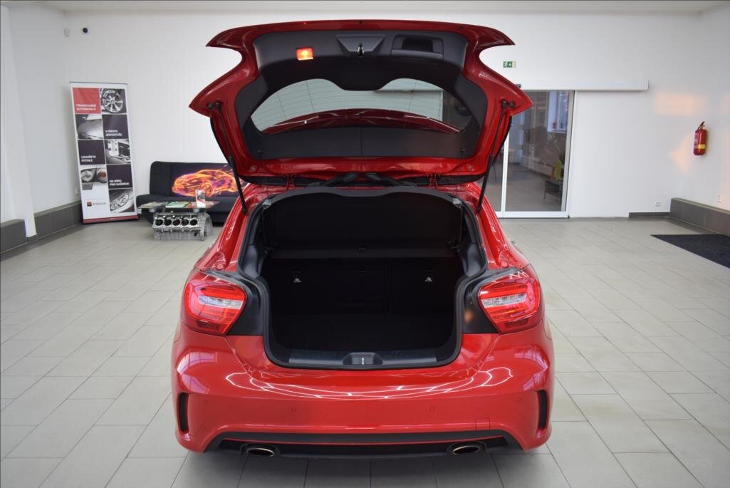 Mercedes-Benz Třídy A Hatchback 2,0 l 155 kw