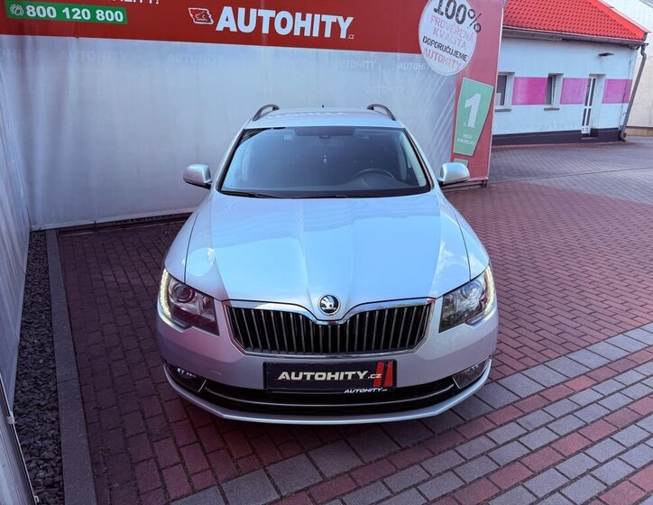 Škoda Superb Kombi 2,0 l 103 kw