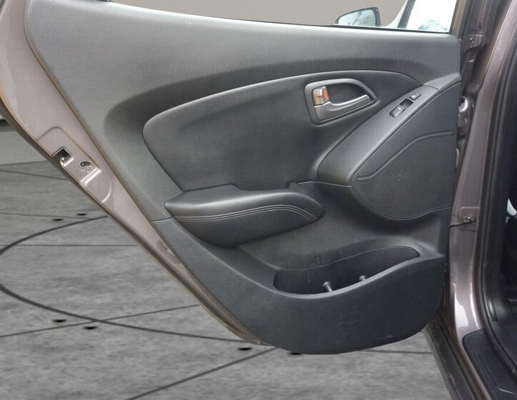 Hyundai ix35 SUV / Terénní 2,0 l 100 kw