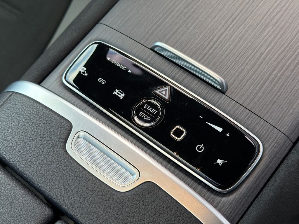 Mercedes-Benz EQE SUV / Terénní 0,0 300 kw