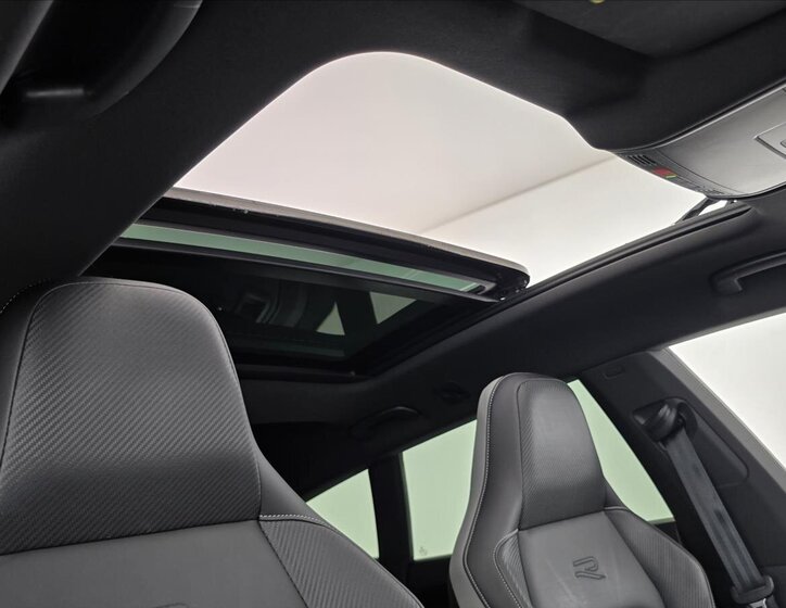 Volkswagen Arteon Kombi 2,0 l 147 kw