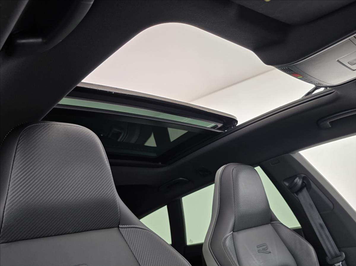 Volkswagen Arteon Kombi 2,0 l 147 kw