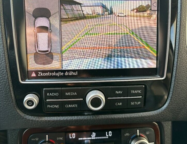 Volkswagen Touareg SUV / Terénní 0,0 193 kw