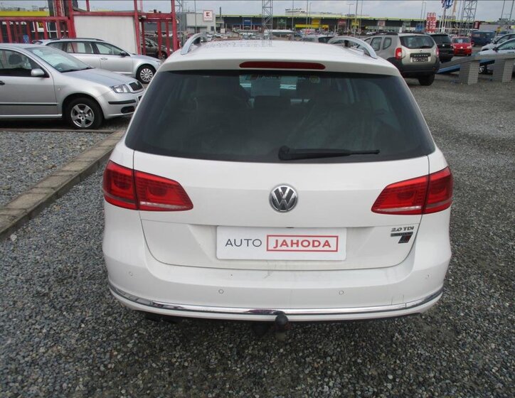 Volkswagen Passat Kombi 2,0 l 103 kw