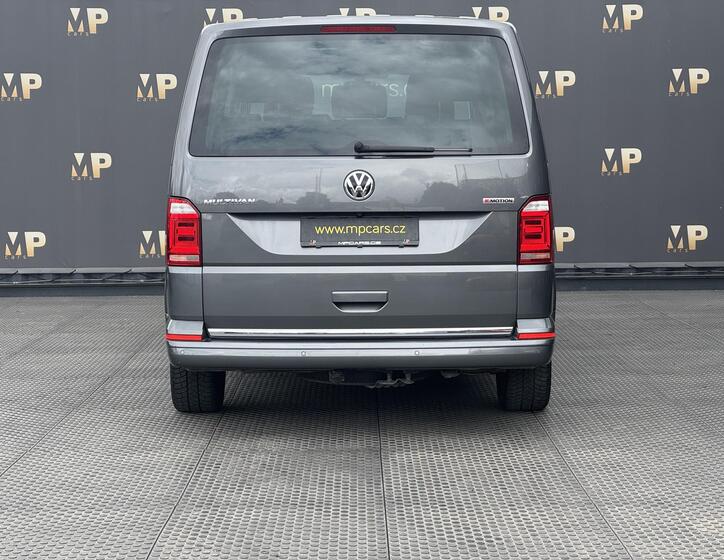 Volkswagen Multivan 8