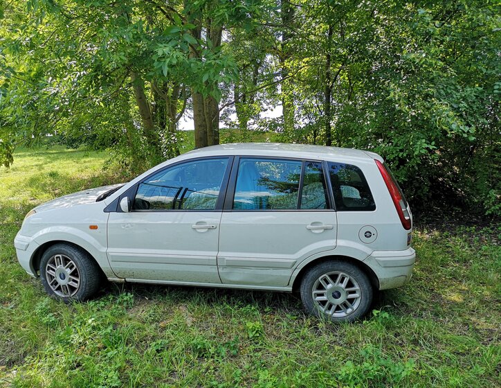 Ford Fusion Hatchback 200,0 34 kw