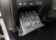 Lexus GS 300 Sedan / Limuzína 3,0 l 183 kw