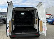 Ford Transit Custom 11