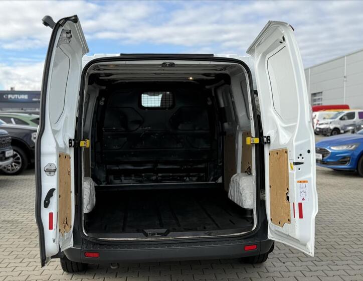 Ford Transit Custom 11