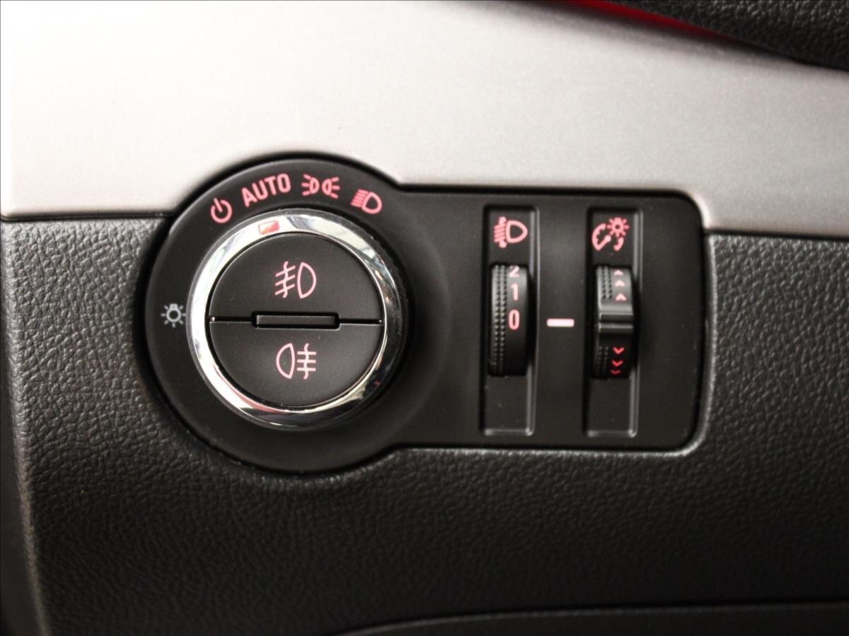 Opel Mokka SUV 1,7 l 96 kw