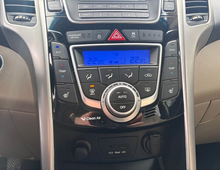 Hyundai i30 Kombi 1,6 l 99 kw