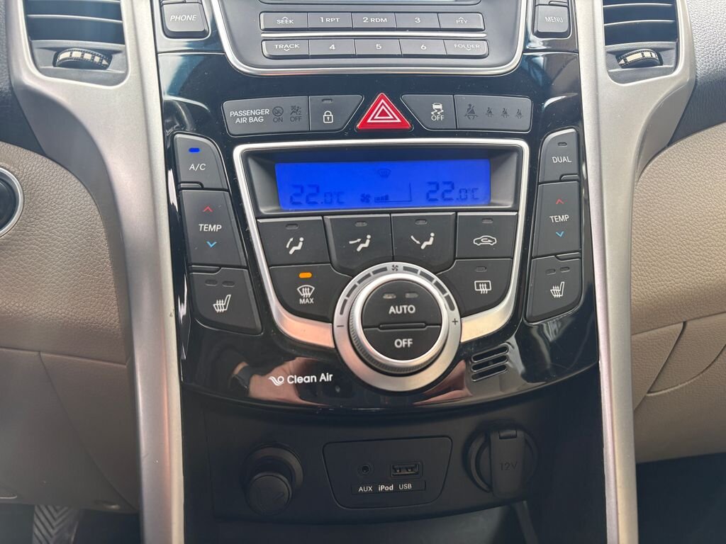 Hyundai i30 Kombi 1,6 l 99 kw