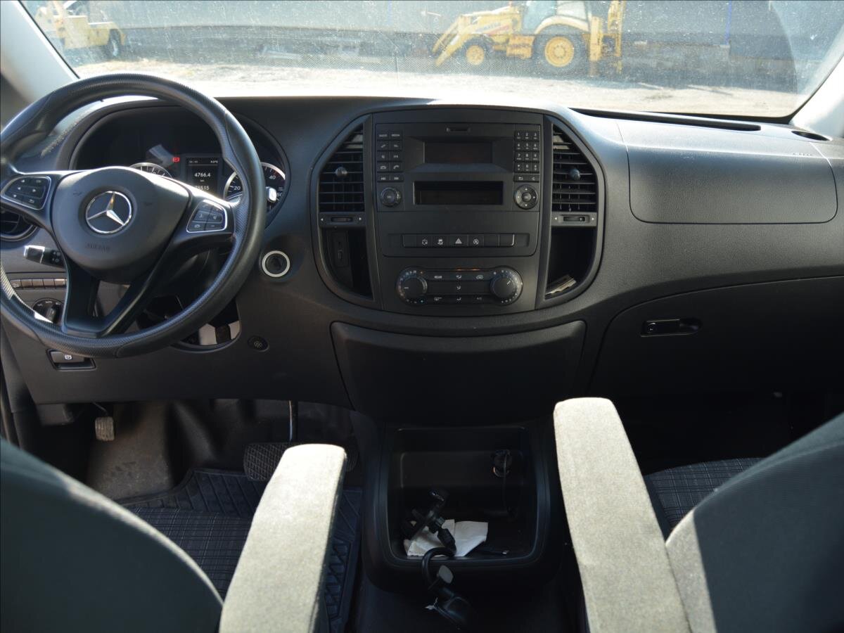 Mercedes-Benz Ostatní Ostatní 2,1 l 140 kw