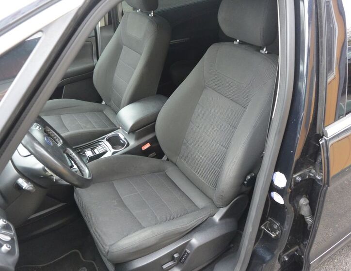 Ford S-MAX MPV 2,2 l 147 kw