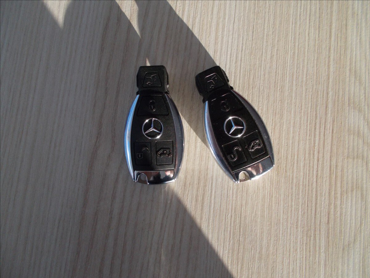 Mercedes-Benz Třídy V MPV 2,1 l 140 kw