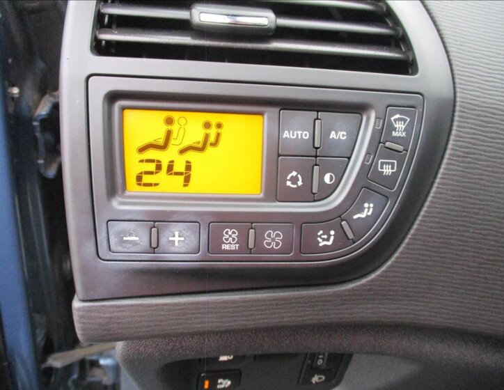 Citroën C4 Picasso 23