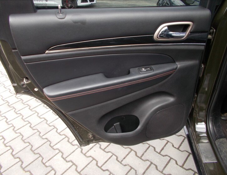 Jeep Grand Cherokee Ostatní 3,0 l 184 kw