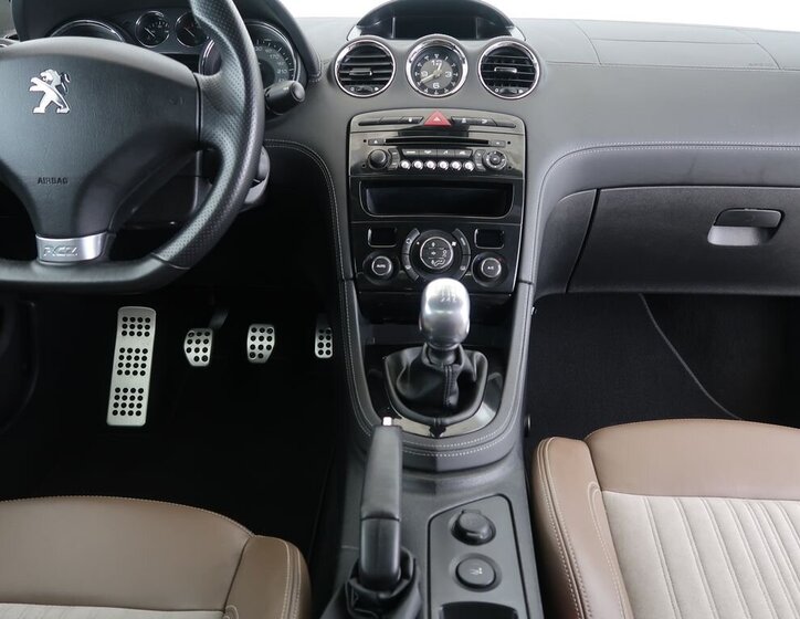 Peugeot RCZ Kupé 1,6 l 147 kw