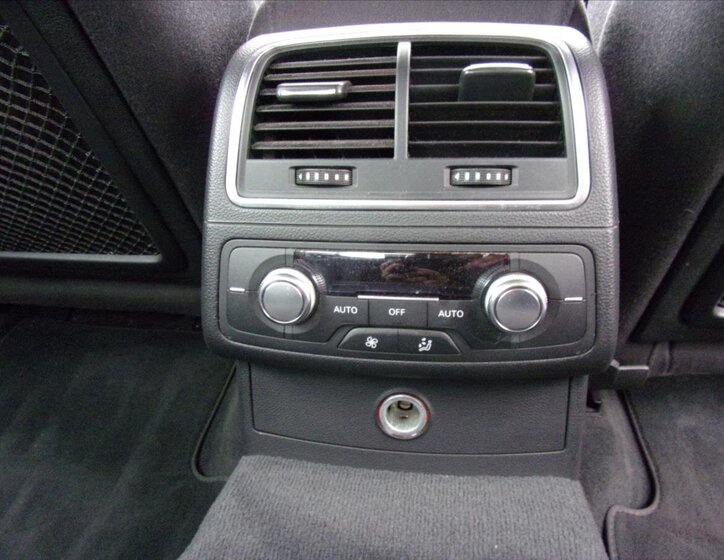 Audi A6 Sedan 3,0 l 150 kw