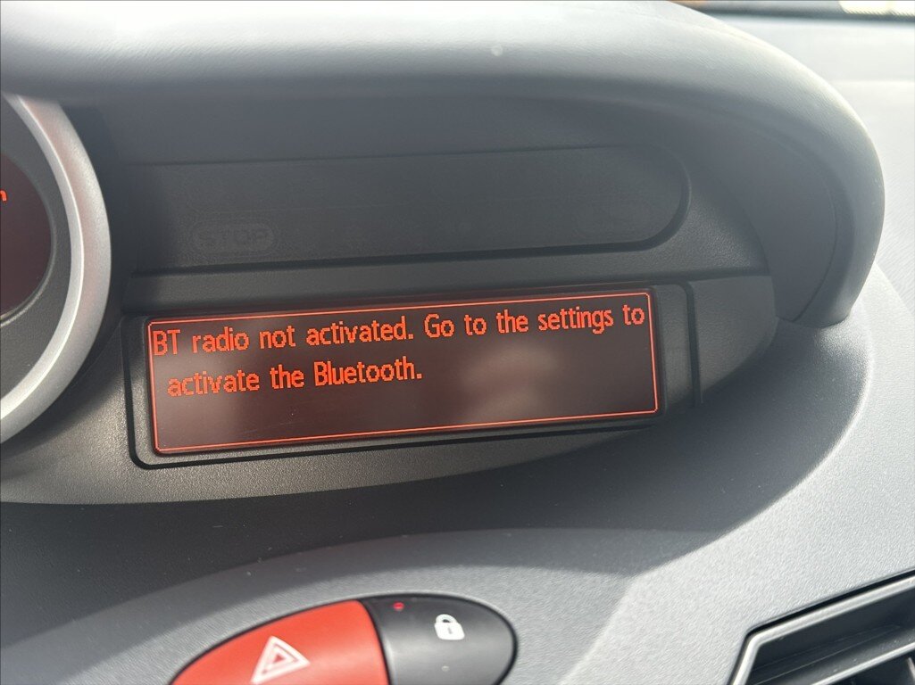 Renault Twingo Hatchback 1,1 l 55 kw