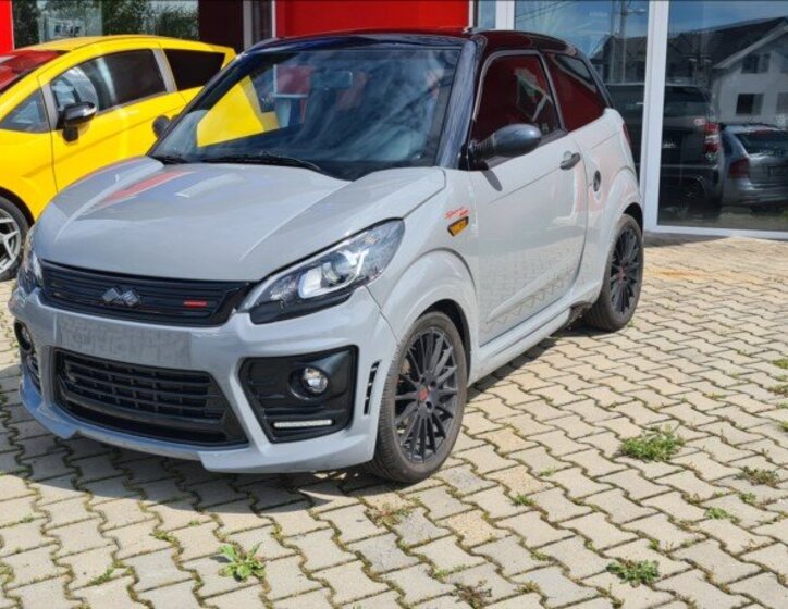 Ligier JS 50 L Hatchback 478,0 6 kw