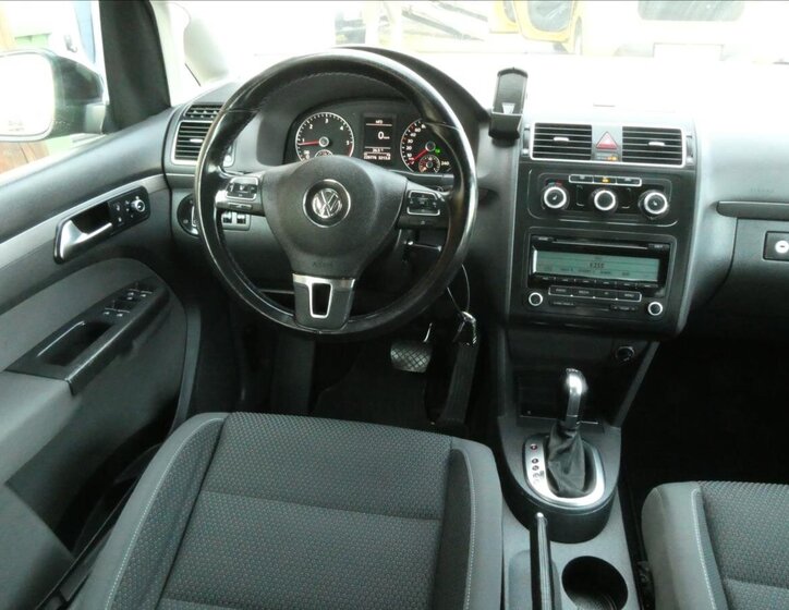 Volkswagen Touran MPV 2,0 l 103 kw