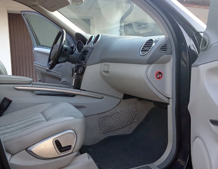 Mercedes-Benz Třídy M SUV 0,0 165 kw