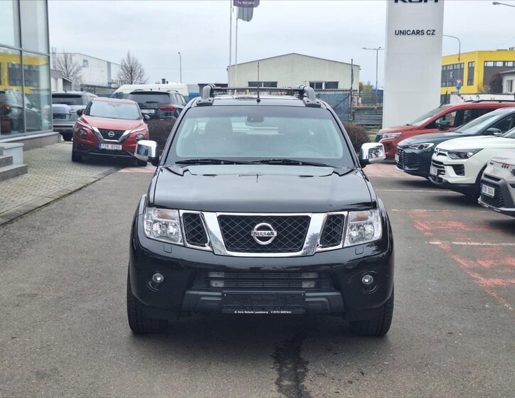 Nissan Navara Pick-up 3,0 l 170 kw