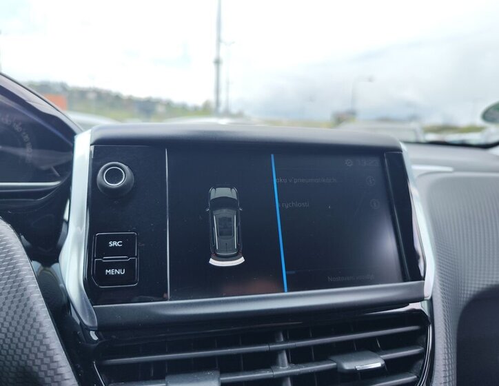 Peugeot 2008 SUV / Terénní 1,2 l 81 kw