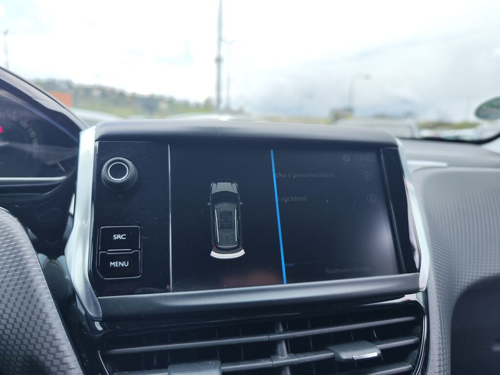 Peugeot 2008 SUV / Terénní 1,2 l 81 kw