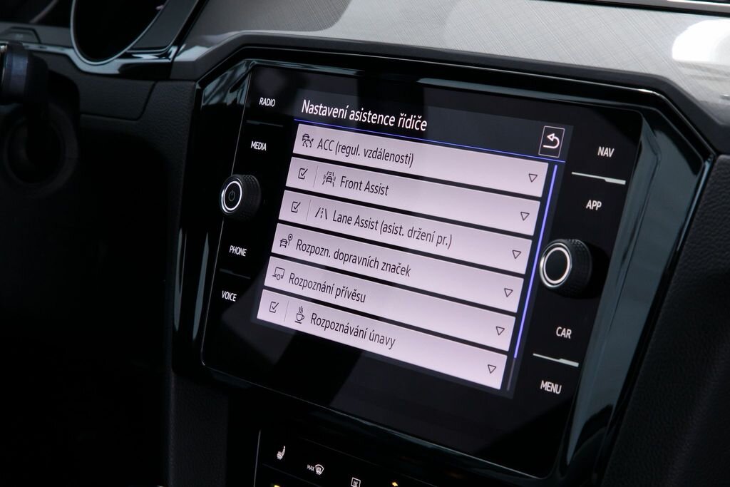 Volkswagen Passat Kombi 2,0 l 110 kw