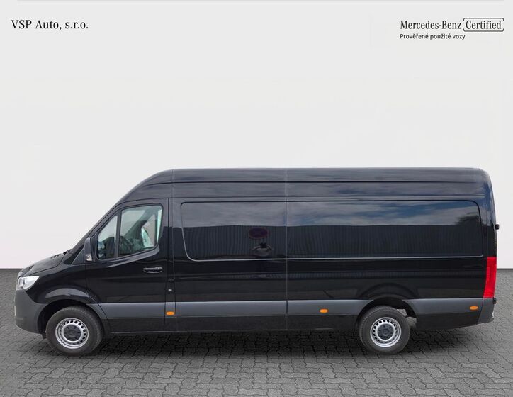 Mercedes-Benz Sprinter 2