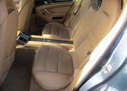 Porsche Panamera 8