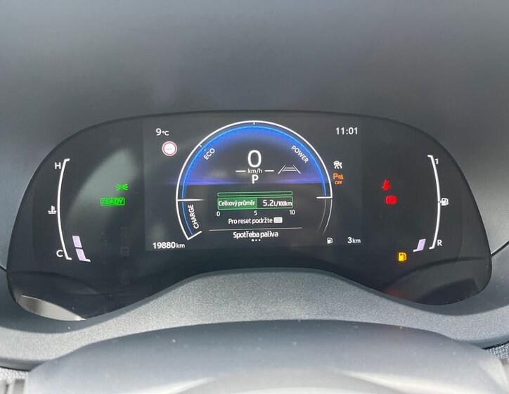 Toyota Yaris Cross SUV / Terénní 1,5 l 68 kw