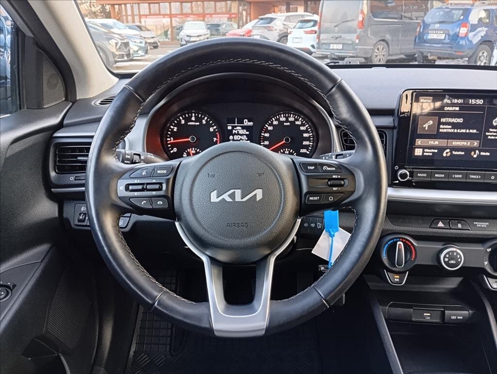 KIA Stonic SUV 1,2 l 62 kw