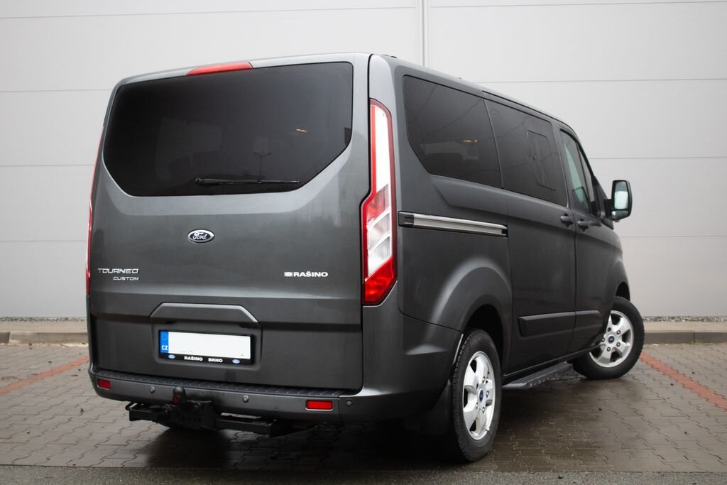 Ford Tourneo Custom