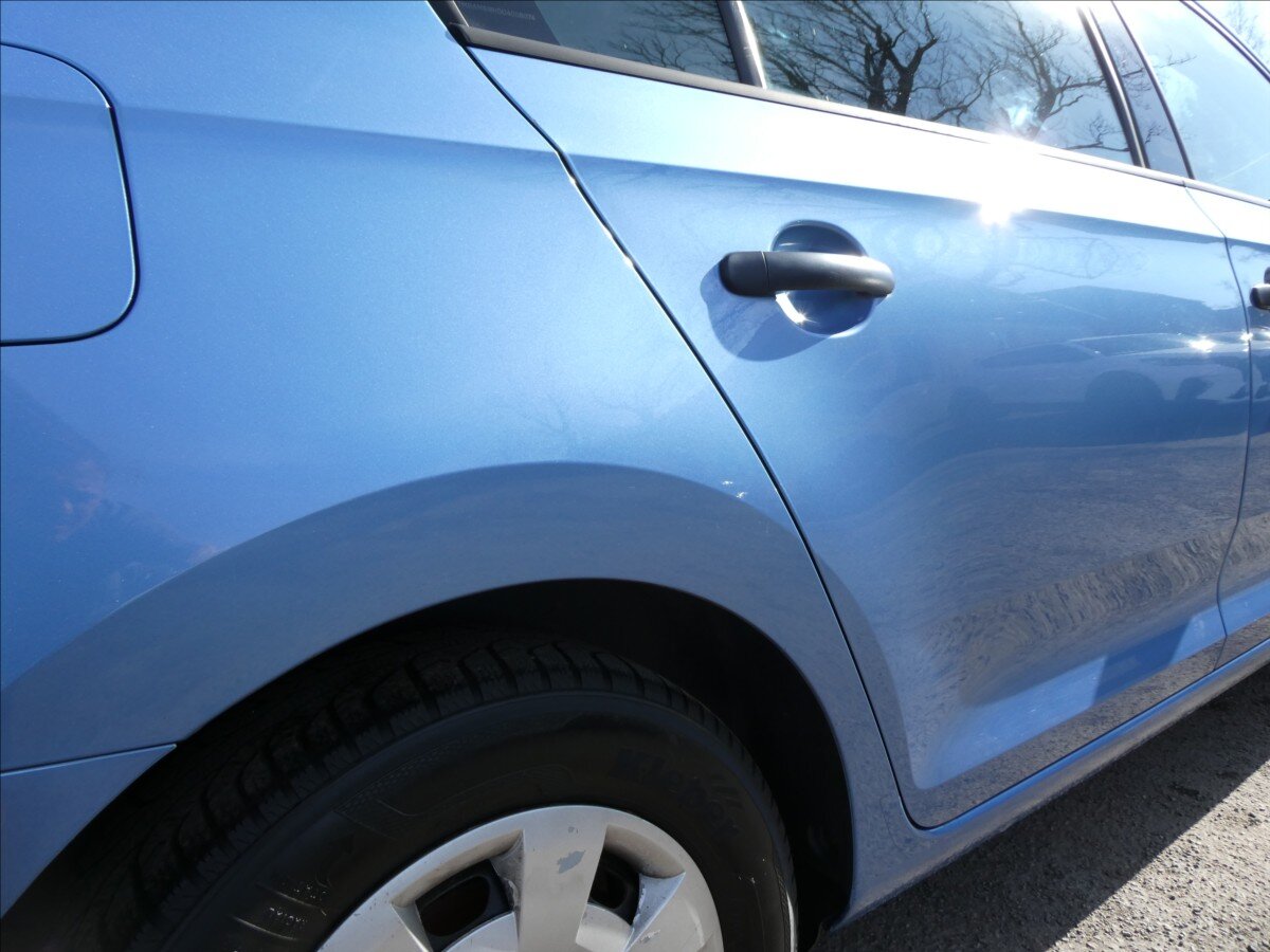 Škoda Rapid Liftback 1,2 l 63 kw