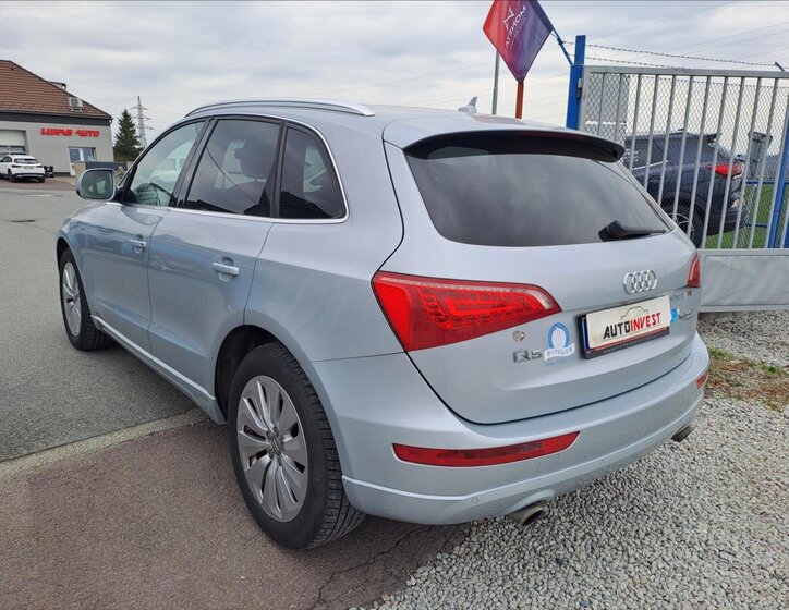 Audi Q5 SUV / Terénní 2,0 l 155 kw
