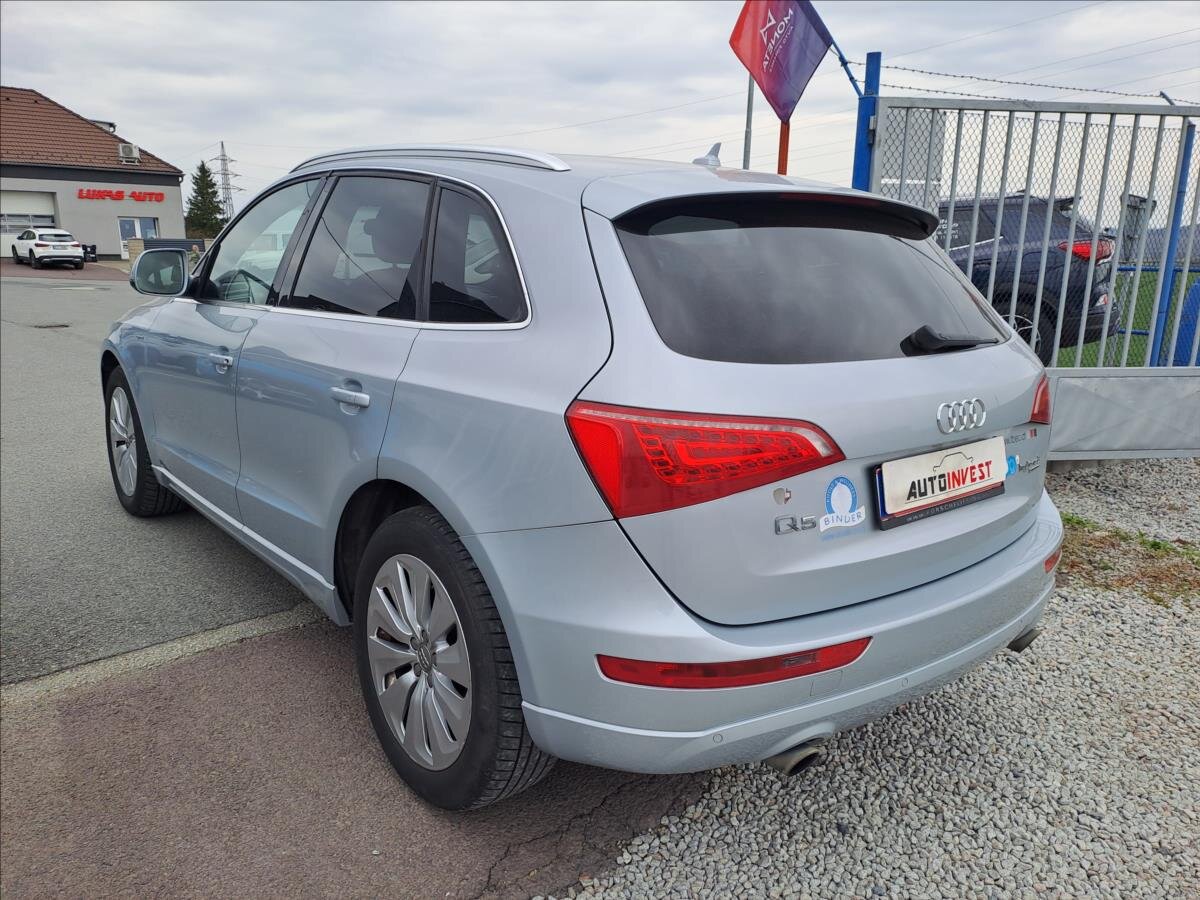 Audi Q5 SUV / Terénní 2,0 l 155 kw
