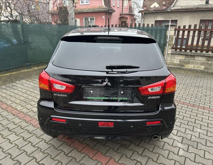 Mitsubishi ASX SUV 1,6 l 86 kw
