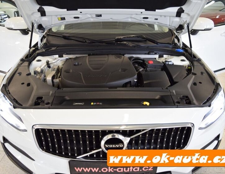 Volvo V90 Kombi 2,0 l 140 kw