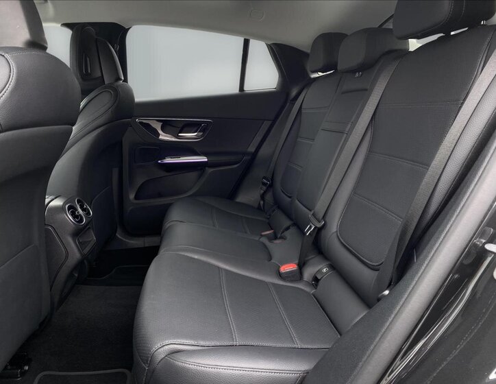 Mercedes-Benz GLC SUV 2,0 l 145 kw