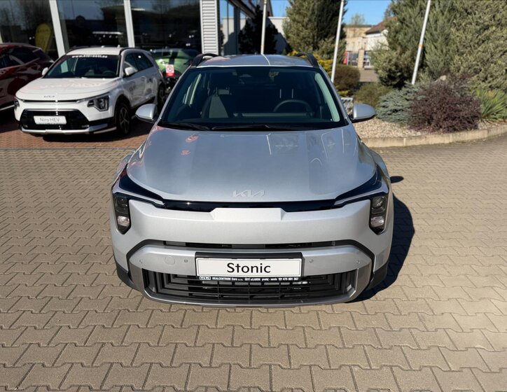 KIA Stonic SUV / Terénní 998,0 74 kw