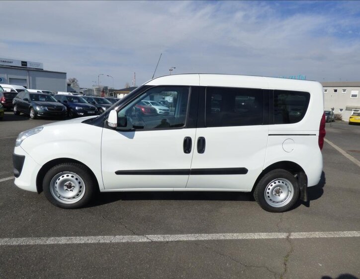 Fiat Dobló MPV 1,6 l 77 kw