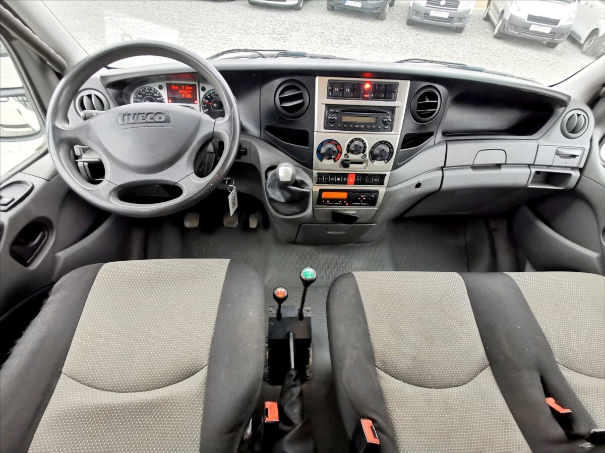 Iveco Ostatní Valník 3,0 l 125 kw