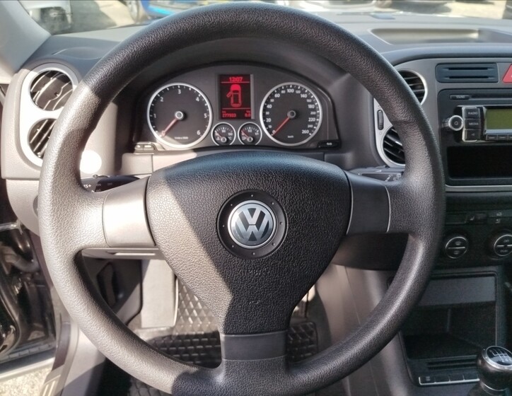 Volkswagen Tiguan 12