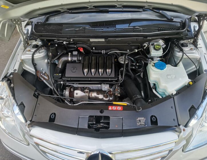 Mercedes-Benz Třídy B Hatchback 2,0 l 80 kw