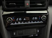 Toyota Yaris Cross 27